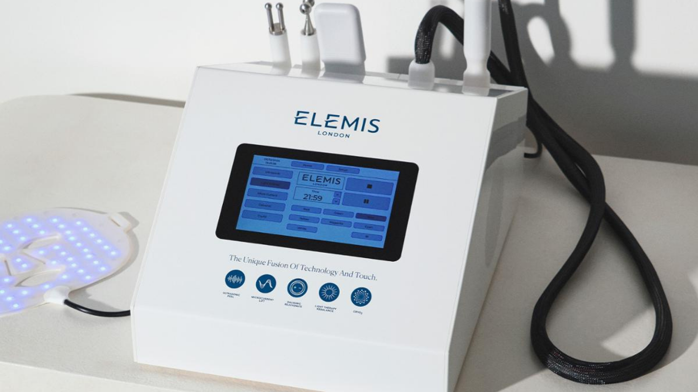 فیشیال‌های پیشرفته الیمیس: تلفیق فناوری نوین و تخصص بی‌نظیر برای پوستی درخشان و جوان